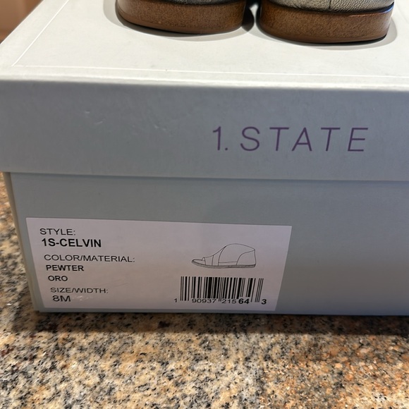 1. State slip on shoes - Picture 4 of 4